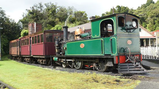 Greymouth: Shanty-Town, alte Dampflok