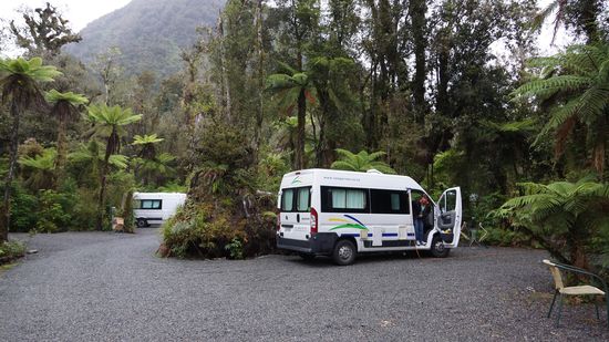 Franz-Josef-Glacier: Kiwi-Holliday-Campingplatz (vor dem großen Regen)