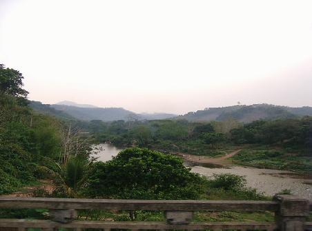 Laos aus dem Bus