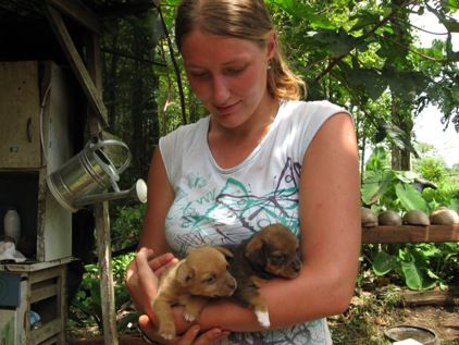 Jessica als Hundemutter