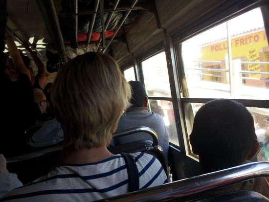 Mir gefällt der Kontrast!! Mädl aus Europa vs Mann aus Guatemala 