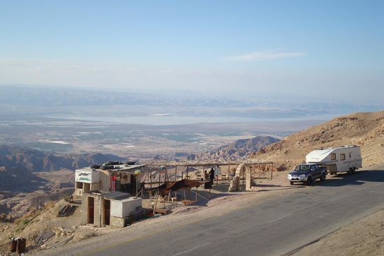 Im Anflug aufs Tote Meer