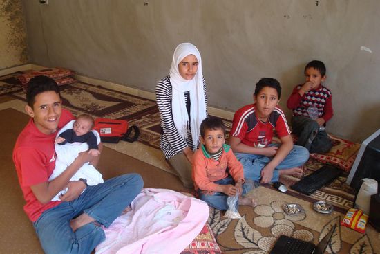 Jehad mit seinen Geschwistern