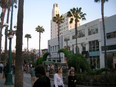 Shopping in Santa Monica