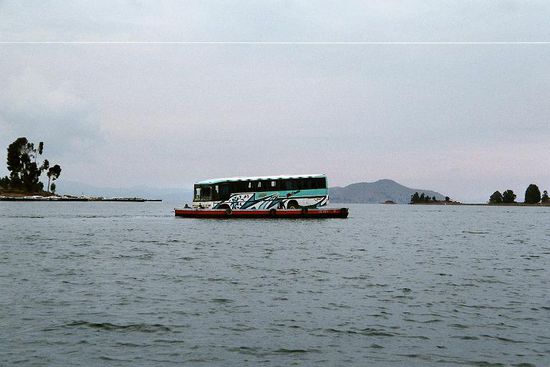 Busfähre am Titikakasee