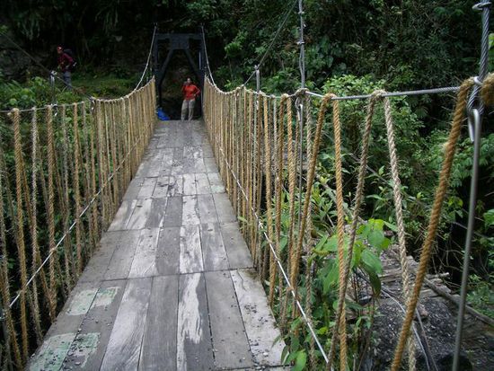 ... müssen wir Gott sei Dank nicht! Es gibt schon eine neue daneben!