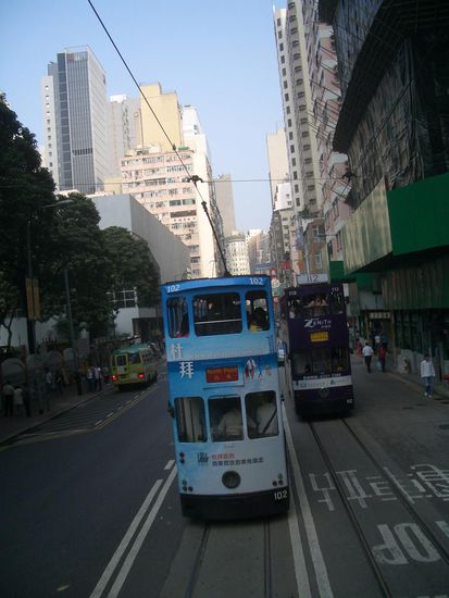 Doppelstöckige Straßenbahnen