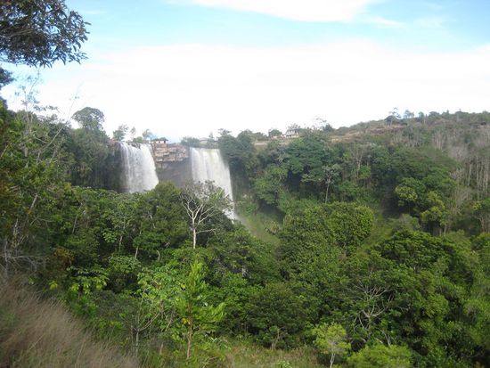 Salto Kama ... 50m hoch!