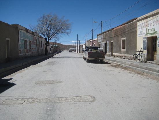 rechts die Straße hoch ...