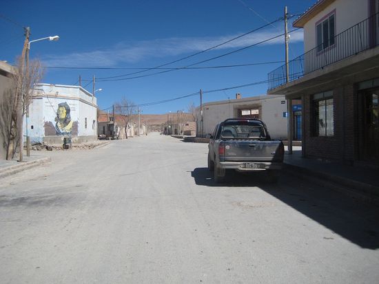 ... und links die Straße hoch ...