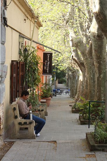 Auch in Colonia ist der Matebecher allgegenwärtig ...