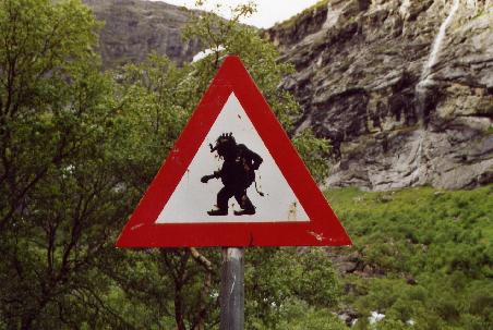 Achtung Troll!