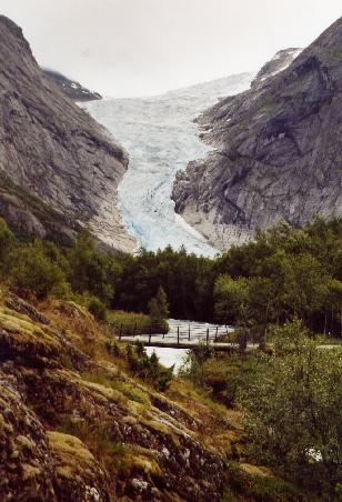 Briksdalbreen