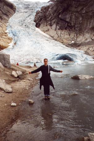 Briksdalbreen