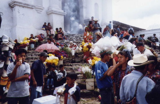 Treppe vor der Kirche
