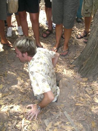Stephan in einem "Spiderhole"