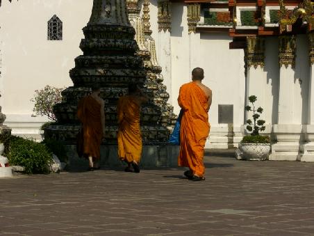 Moenche in Wat Pho