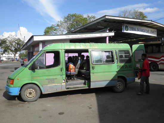 Unsere Schleudermaschine nach Kuala Tahan