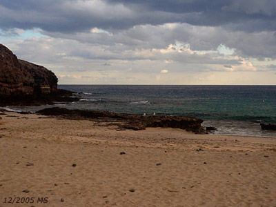 - Playa de Puerto Muelas (mit Campingmöglichkeit)-