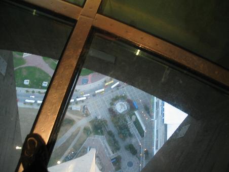Blick durch den Glasboden