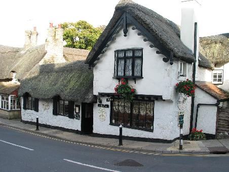 Shanklin, Old Town-Old Thatch Tea Shop