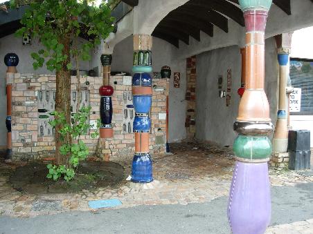 Hundertwasser-Toilette