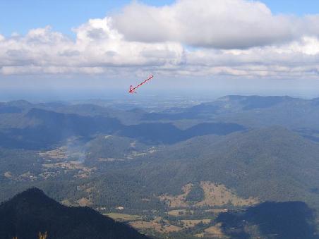 Mitten im Krater