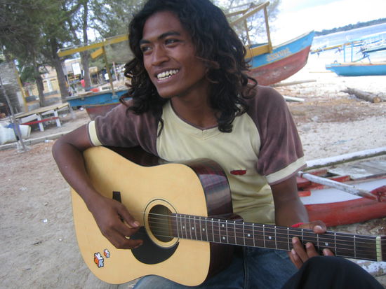Wawan und seine Gitarre