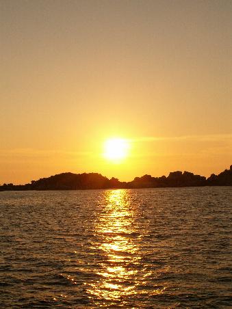 Und weils so schoen ist... der obligatorische Sonnenuntergang!