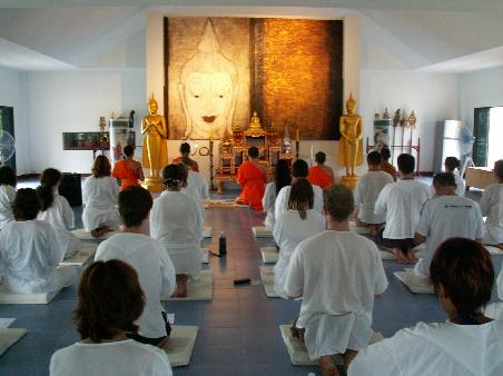 Sitzmeditation...!! 5 Minuten - O.K.! 2 Stunden - Autsch !!