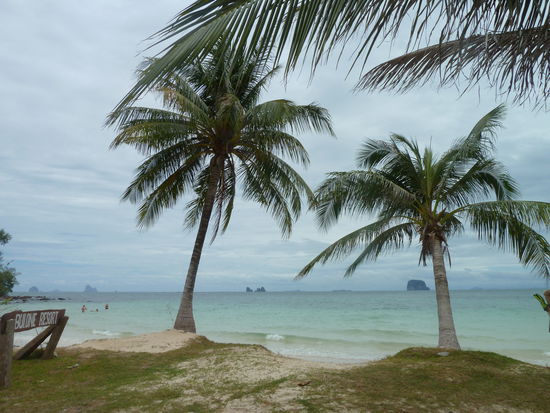Bewölkter Bulone Strand