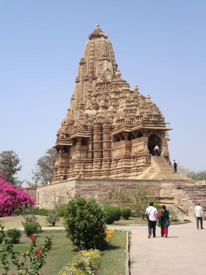 nur einer, der vielen Tempel