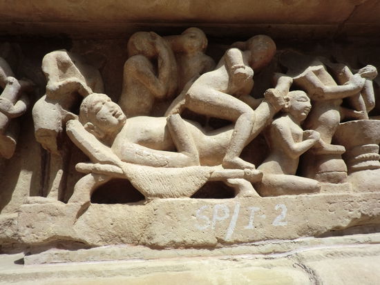 die Abbildungen spiegeln das Leben wieder