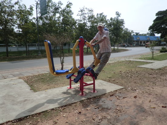  den Humor hat er bei der Suche nicht verloren