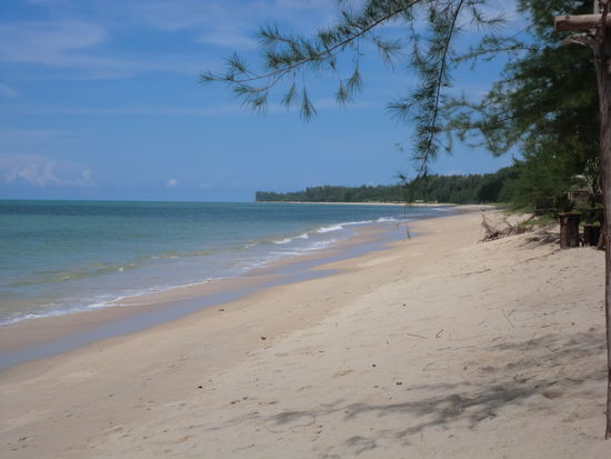 der Strand am Pranee Beach Bungalow