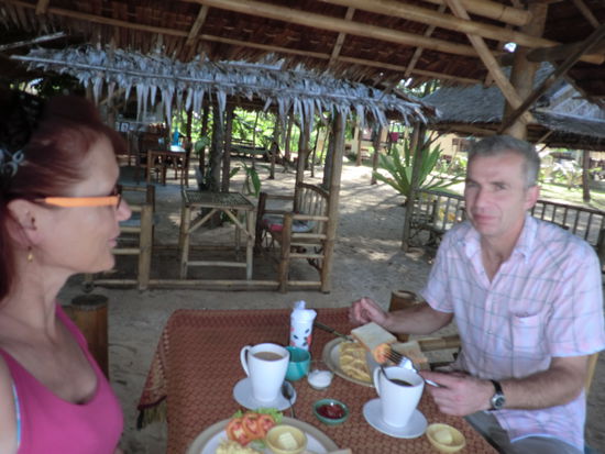 Erwin sieht morgens immer so genervt aus