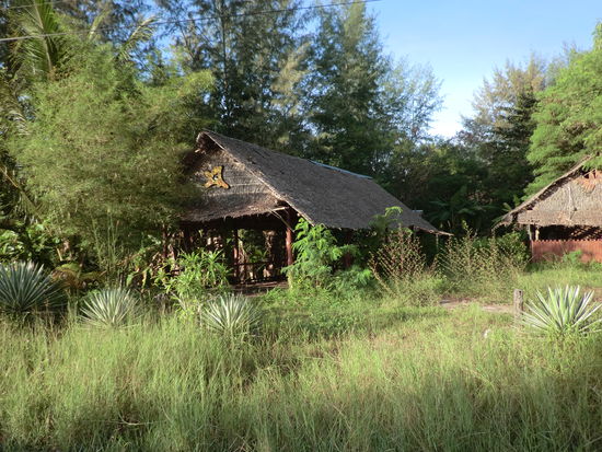 eines der verlassenen Restaurants - for sale