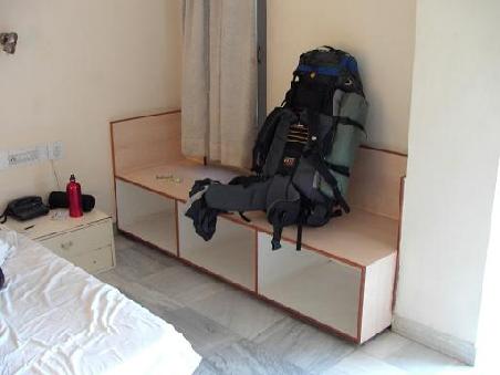 Das Hotelzimmer in Jaipur, nach dem Stress in Mumbai der richtige Ort um mich in Indien zu orientieren.