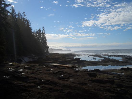 Erst am naechsten Tag bei Sonnenschein sehen wir wie schoen eigentlich unser Schlafplatz war.