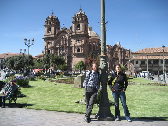 Die Kathedrale von Cusco, eine der groessten Sakralbauten Suedamerikas.