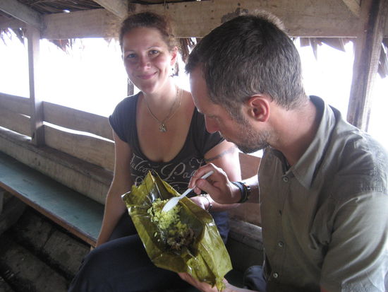Nicht nur Flora und Fauna hier im Urwald beeindrucken uns. Auch Kulinarisch entdecken wir so einiges Neues.