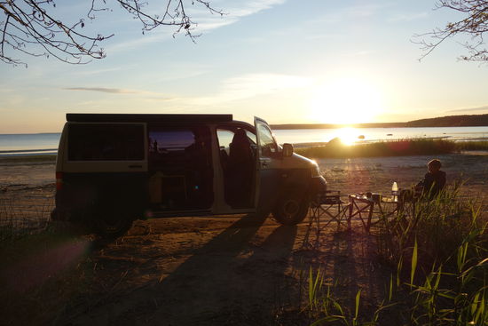 Letzte Nacht an der russischen Ostsee, kurz vor der finnischen Grenze.