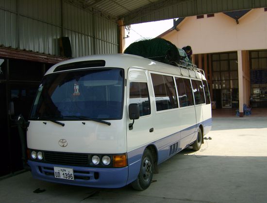 Mini statt VIP /  unser Gepäck mal wieder auf dem Dach