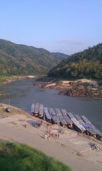 Zimmer mit Aussicht in der Mekong-River-Side-Lodge.