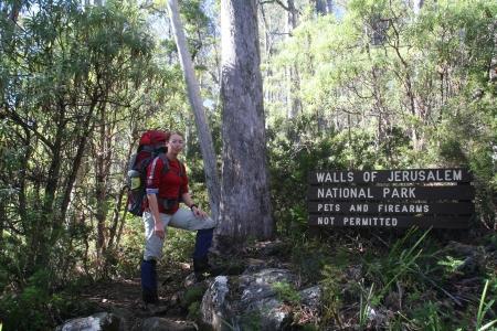 Wie in allen Nationalparks mussten wir unsere Pets und Firearms draussen lassen