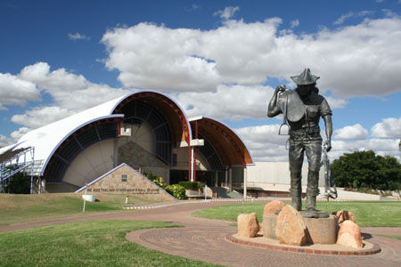 Eine Hommage an die Arbeiter auf den Rinderfarmen: die Stockmanns Hall of Fame in Longreach