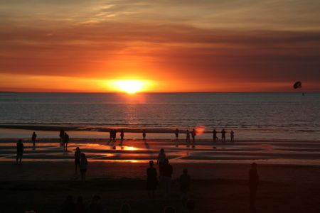 Ein letzter Abend am Mindil Beach in Darwin