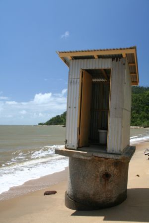 Peeing on the beach