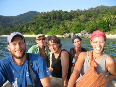 die Akteure Muck, Robert, Marion, Tanja, Dani vor und Albin hinter der Kamera