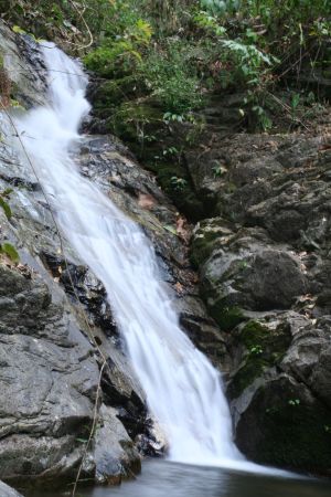 die Wasserfaelle sind am Ende der Trockenzeit maessig beeindruckend